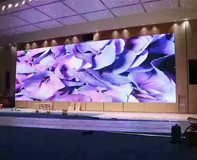 湖南匯彩電子科技—長(zhǎng)沙LED顯示屏廠家|電子顯示屏|LED異形屏|透明屏|大屏